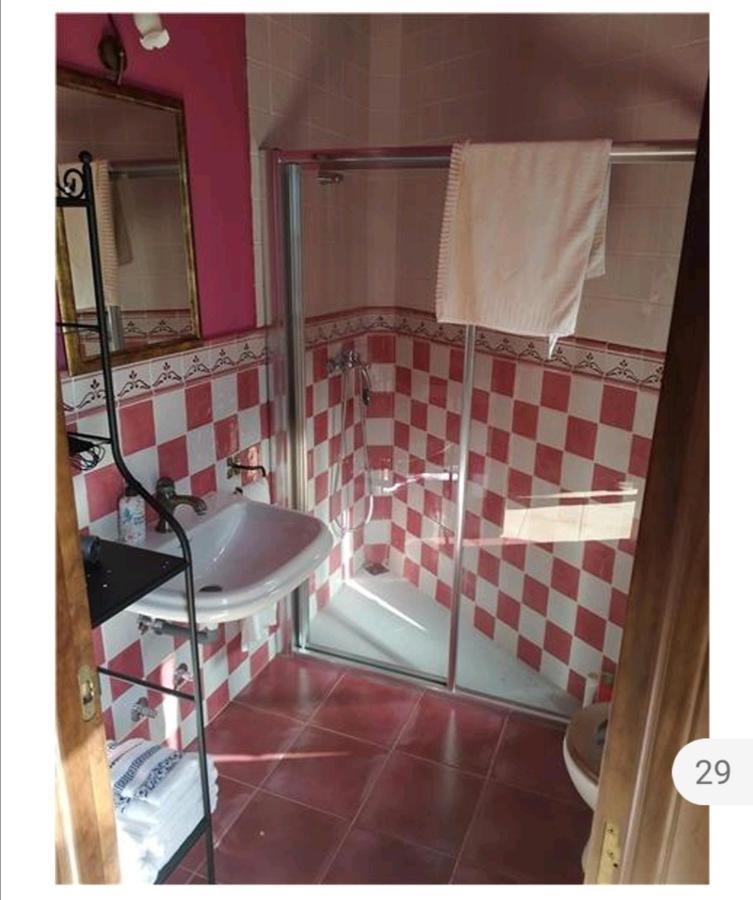Vila La Casina Roja - Santolaya De Cabranes Arboleya Exteriér fotografie