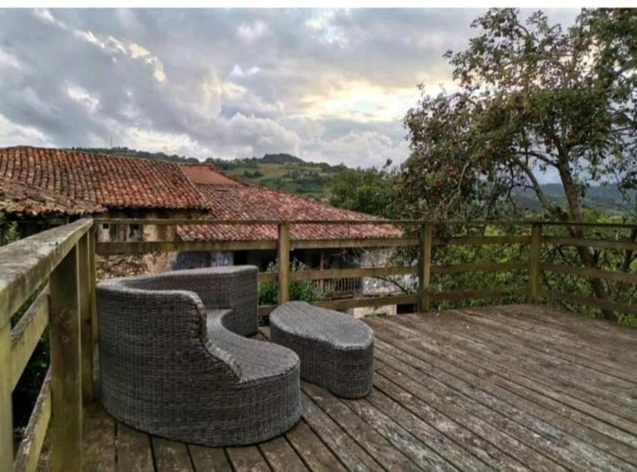 Vila La Casina Roja - Santolaya De Cabranes Arboleya Exteriér fotografie
